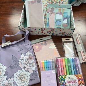 New in original box Erin Condren planner set. Undated/no year